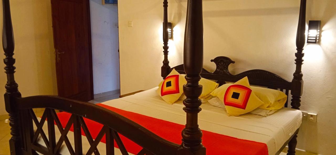 Singithi villa Unawatuna Esterno foto