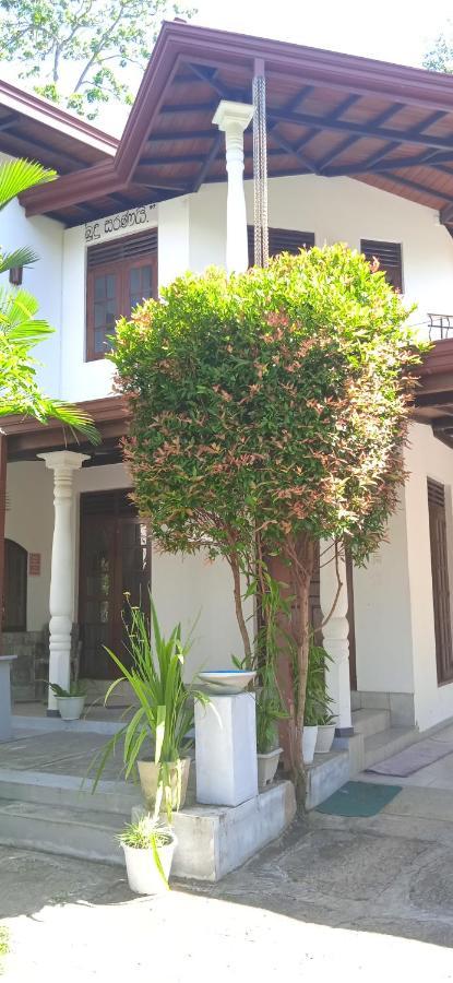 Singithi villa Unawatuna Esterno foto