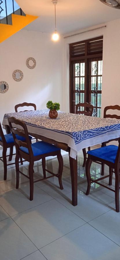 Singithi villa Unawatuna Esterno foto