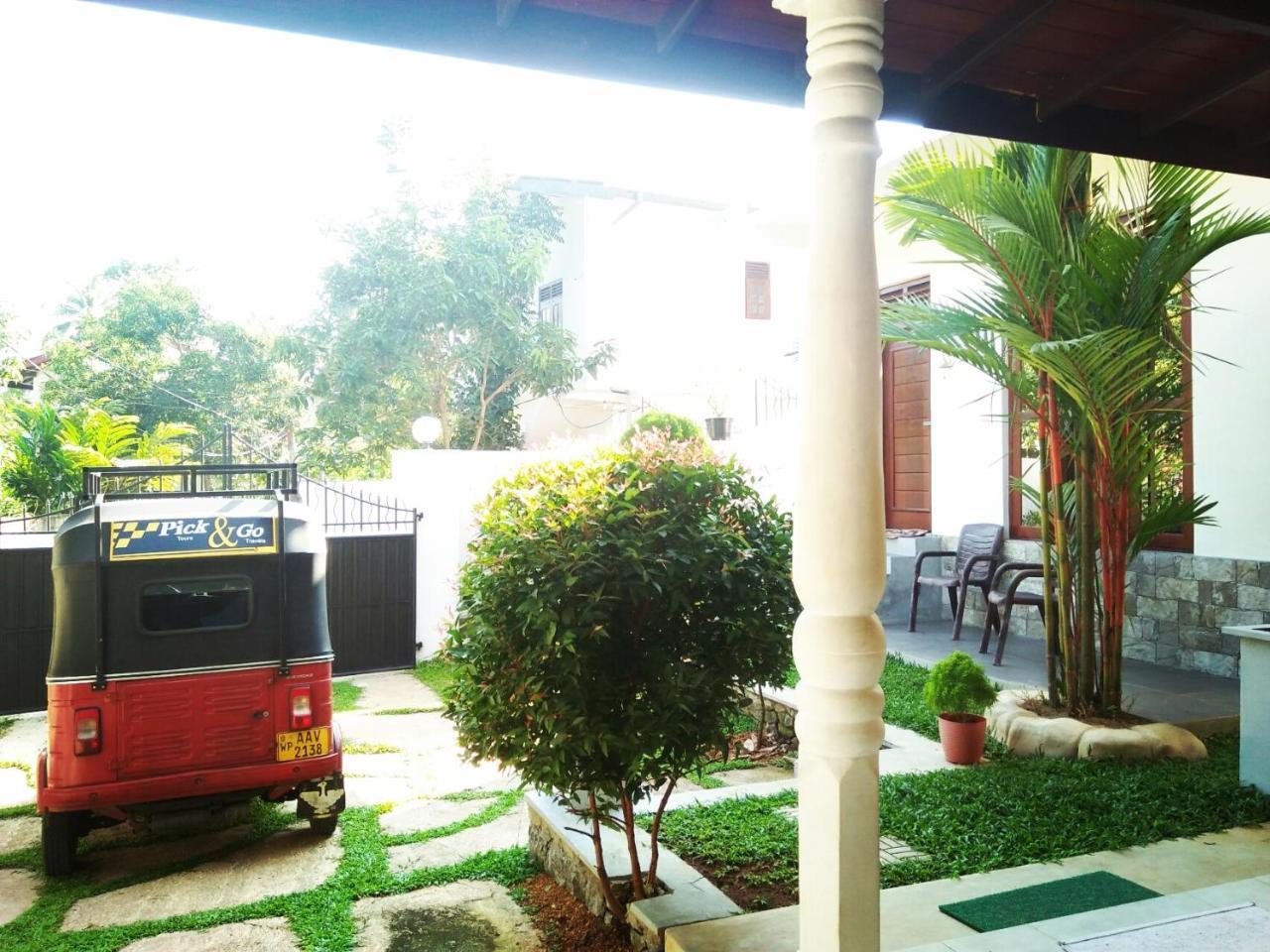 Singithi villa Unawatuna Esterno foto