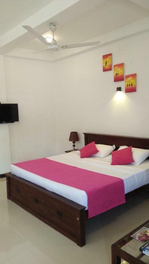Singithi villa Unawatuna Esterno foto