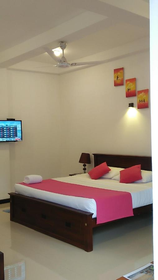 Singithi villa Unawatuna Esterno foto